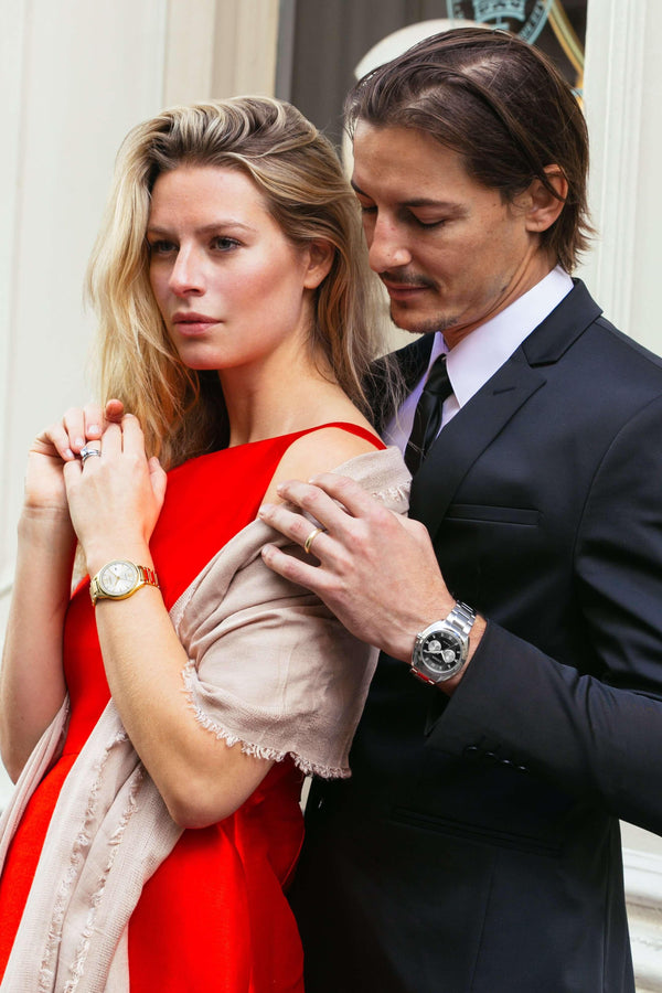 A Few Easy Gift Ideas For Wedding Couples ,