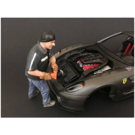 American Diorama Figurine - "Chop Shop" Mr. Chopman Polyresin for 1/24 Scale Models ,