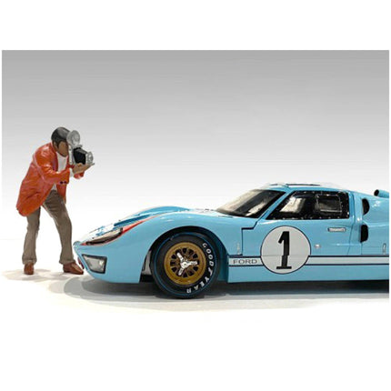 American Diorama Figurine III - Polyresin Material Race Day 1 for 1/24 Models ,