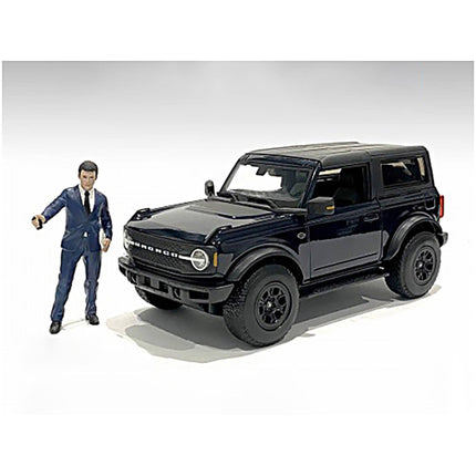 American Diorama Figurine - The Dealership Male Salesperson for 1/24 Scale Models ,