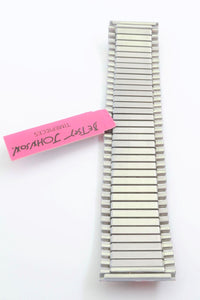 Betsey Johnson Unisex 28mm Flower Print SS Watch Bracelet ,