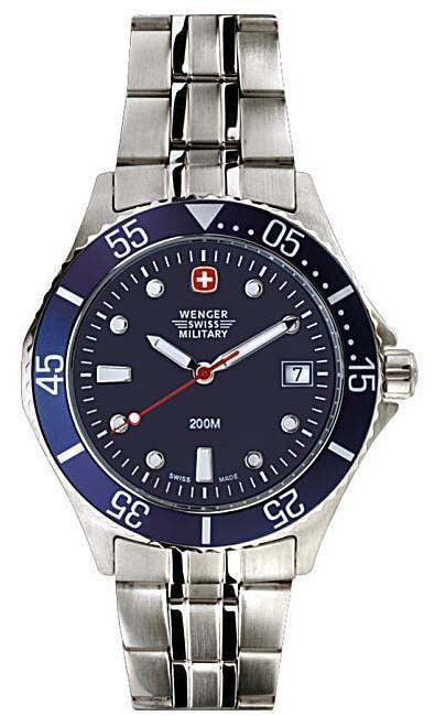 Wenger 70998 Men's Swiss Made Stainless Steel Watch