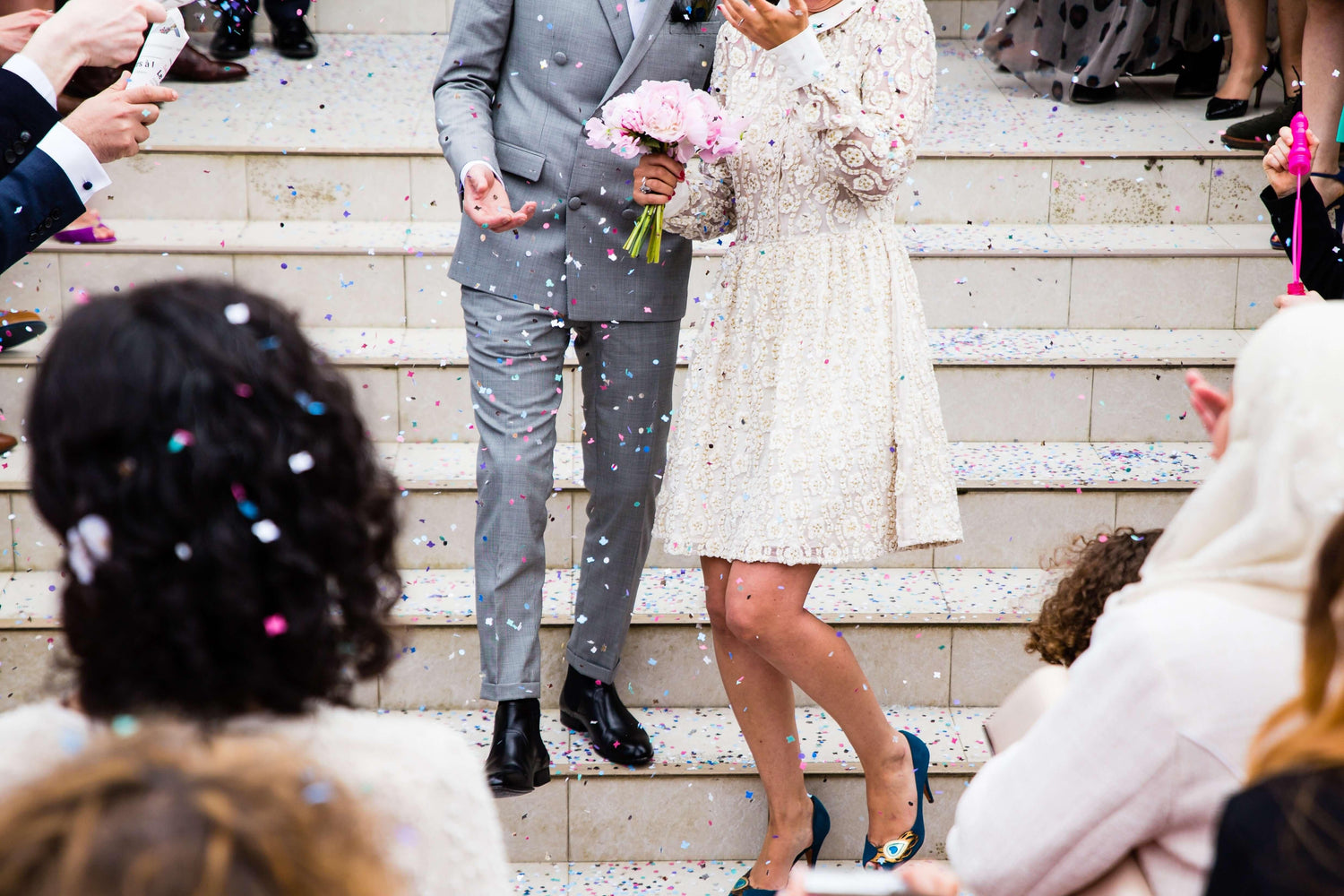 Wedding Gift Etiquette 101: What to Give, When to Gift, and How Much To Spend