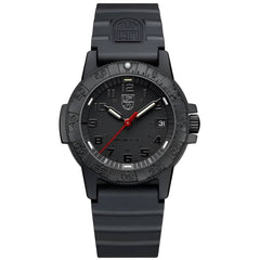 Luminox Men's Watch - Leatherback Sea Turtle Giant Black Dial Strap Dive | XS.ZC01.BO