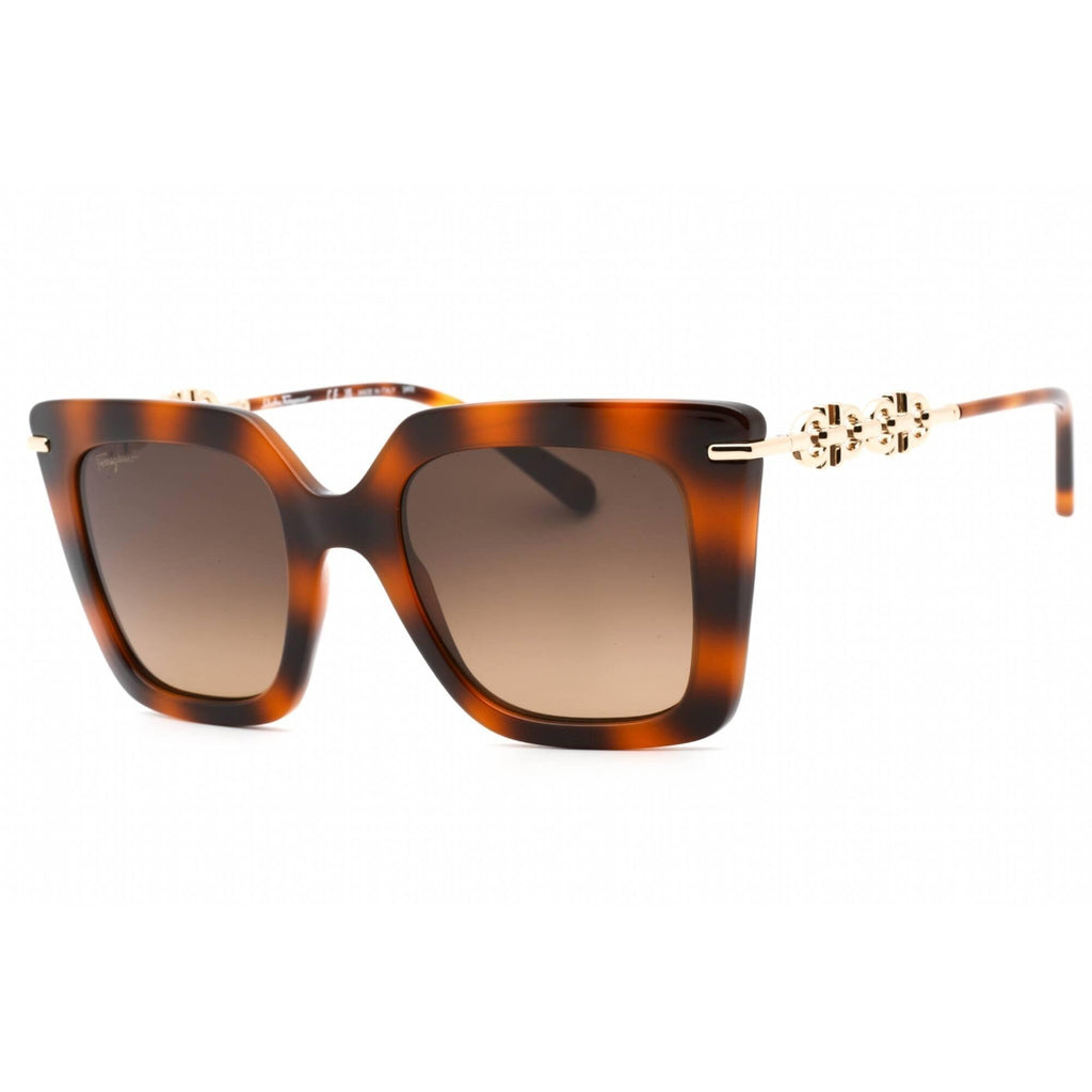 Salvatore Ferragamo Women display picture 1