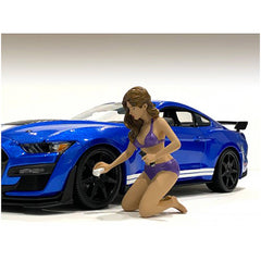 American Diorama Figurine - Poly Resin Alisa Bikini Car Wash Girl for 1/18 Models