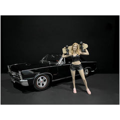 American Diorama Figurine - Skateboarder I Polyresin Material for 1/18 Scale Model