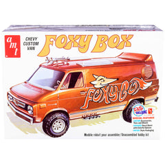 AMT 1/25 Model Kit - Skill 2 Chevrolet Custom Van Foxy Box Custom Front End Cap