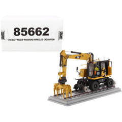 Diecast Masters 1/50 Model Railroad Wheeled Excavator - CAT Caterpillar M323F
