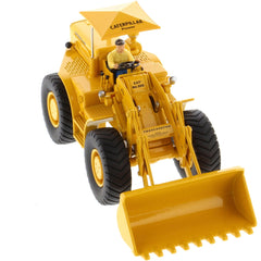 Diecast Masters 1/50 Model Wheel Loader - Caterpillar 966A Yellow with Operator