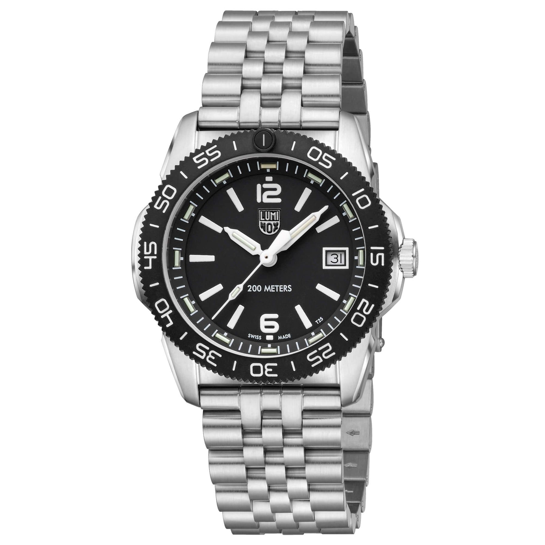 Luminox Men's Quartz Watch Pacific Diver Black Dial Silver Bracelet