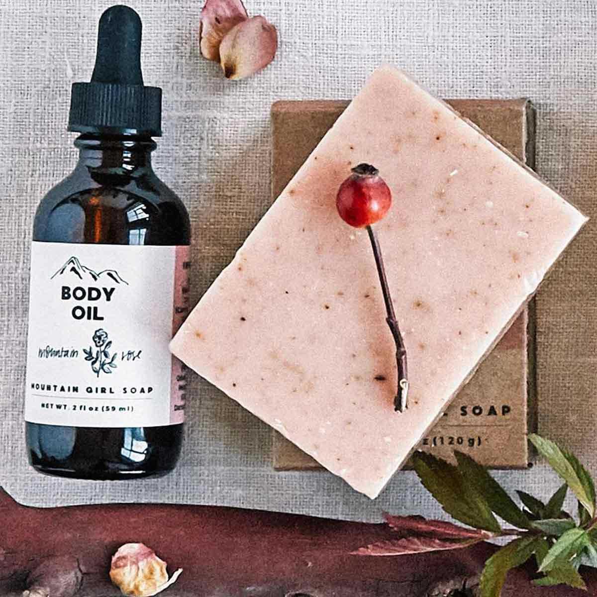 mountain rose rosehip seed oil Mountain Girl Soap Body Oil - Mountain Rose, 59 ml