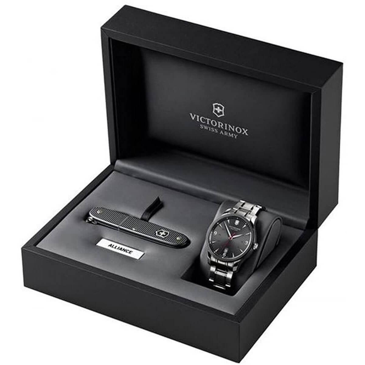 Victorinox Swiss Army Men s Automatic Watch Alliance Grey Dial Bracelet 241714.1